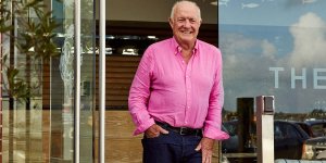Stein to mark 50 years with alumni dinner